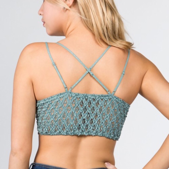 SALE White Crochet Lace Scallop Double Strap Bralette - Picture 2 of 2